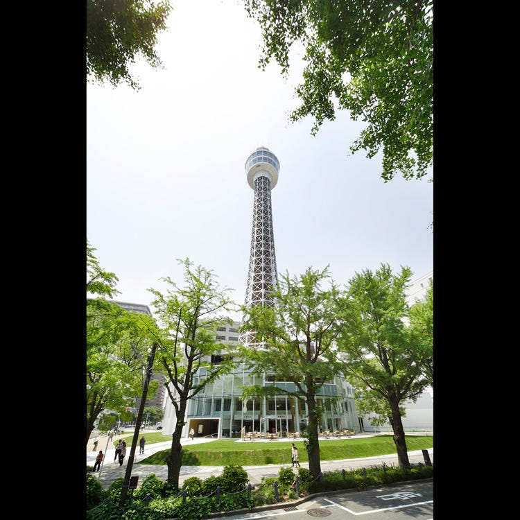 Yokohama Marine Tower (Minato Mirai 21 / China Town|Landmarks) - LIVE JAPAN