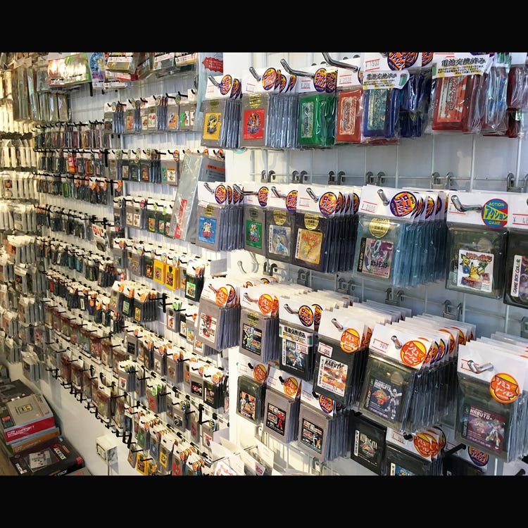 レトロげーむキャンプ 秋葉原店 秋葉原 土産店 アンテナショップ Live Japan 日本の旅行 観光 体験ガイド