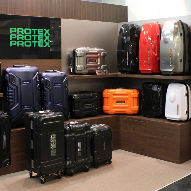 Travel luggage and accessories speciality shop -Toko Yuurakucho Store