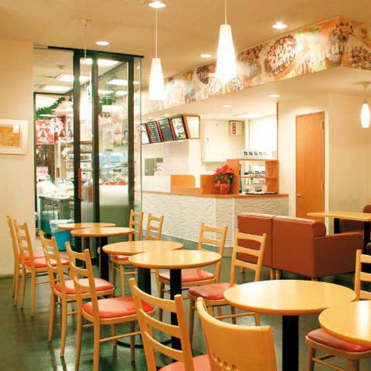 フルーツケーキファクトリー総本店 札幌 千歳 ケーキ Live Japan 日本の旅行 観光 体験ガイド