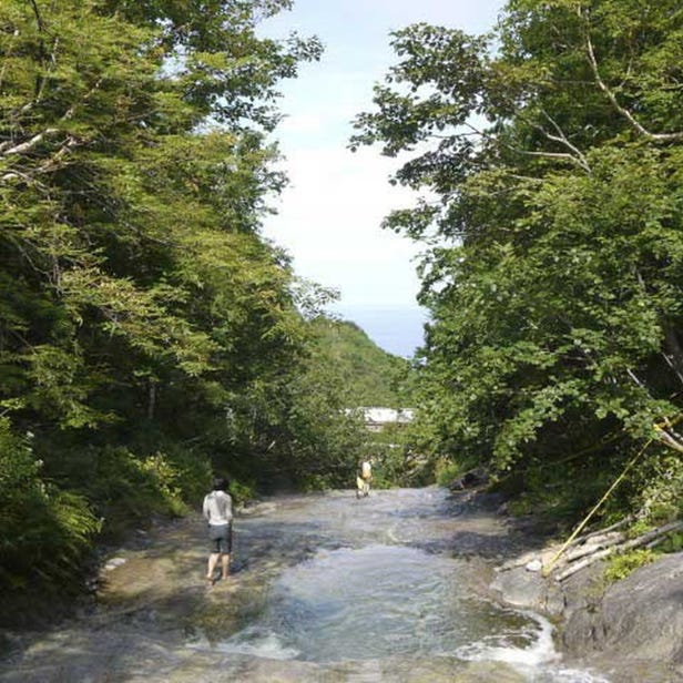 Kamuiwakka Hot Falls
