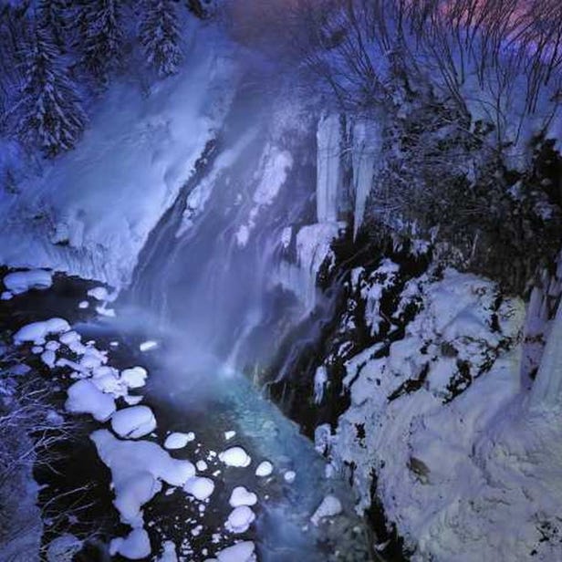 Shirahige Waterfalls