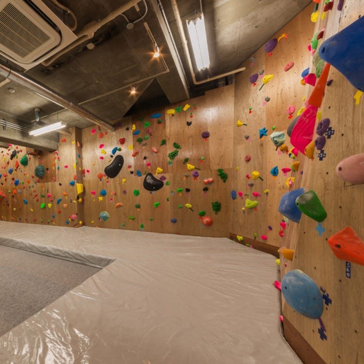 Apex Climbing Gym Shinjuku Nishiguchi Shinjuku Other Sports Live Japan Japanese Travel Sightseeing And Experience Guide
