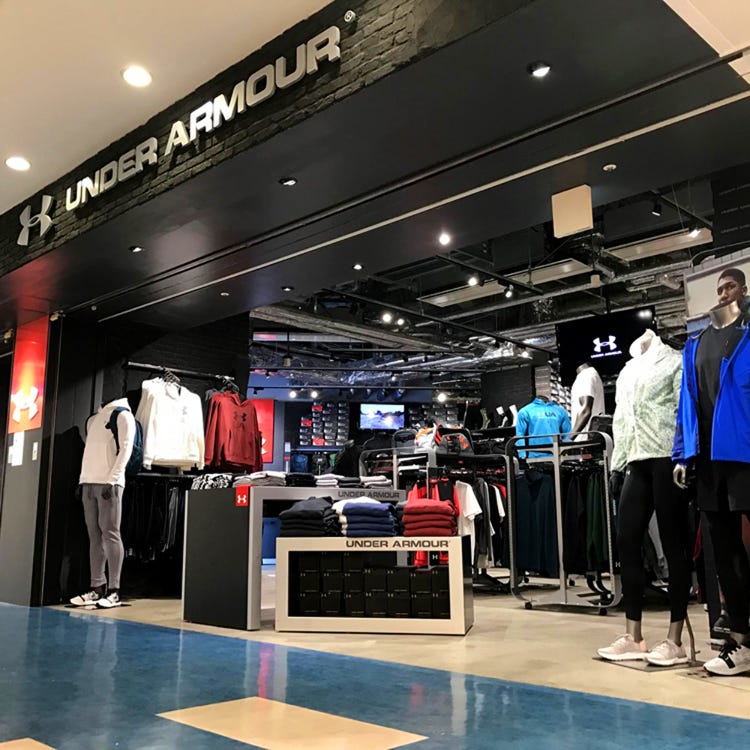 UNDER CLUBHOUSE (Odaiba|Sporting Stores) - LIVE