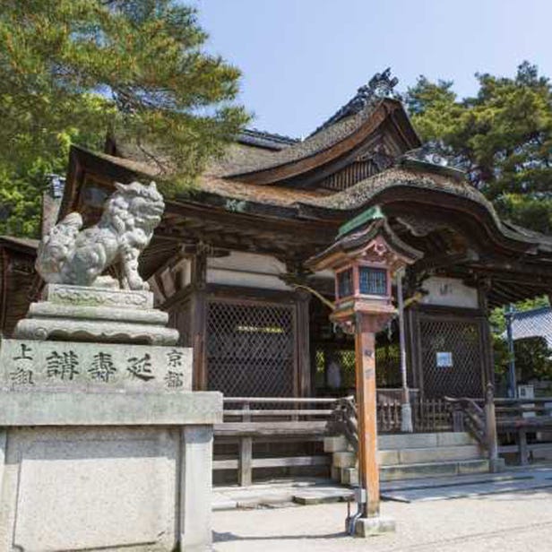 Shirahige Shrine