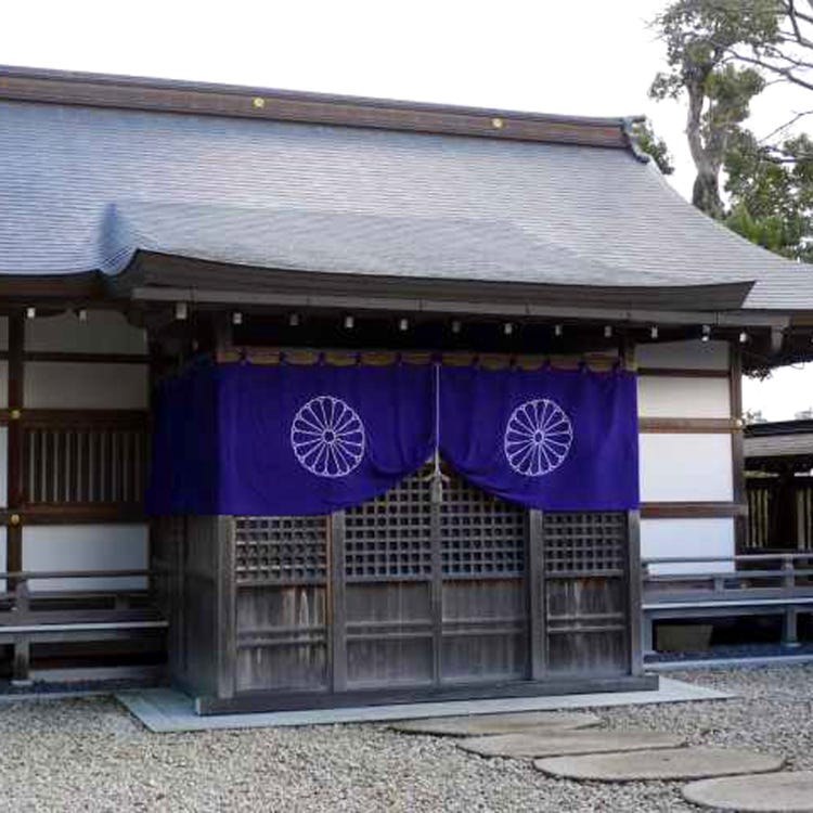 神社 籠
