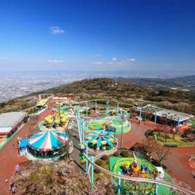 Ikoma Sanjo Amusement Park