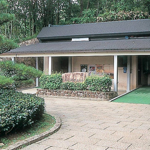 Takamatsuzuka Tomb
