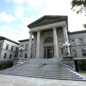 大阪府立中之島圖書館