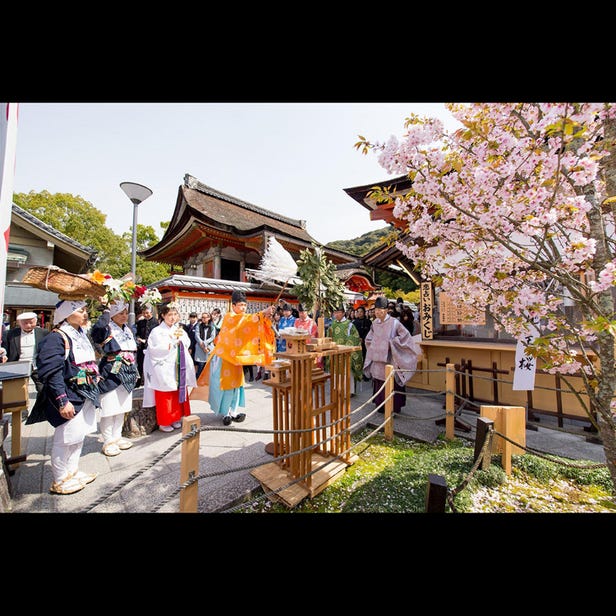 Jishu-jinja Shrine