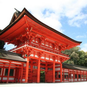 Shimogamo-jinja
Shrine