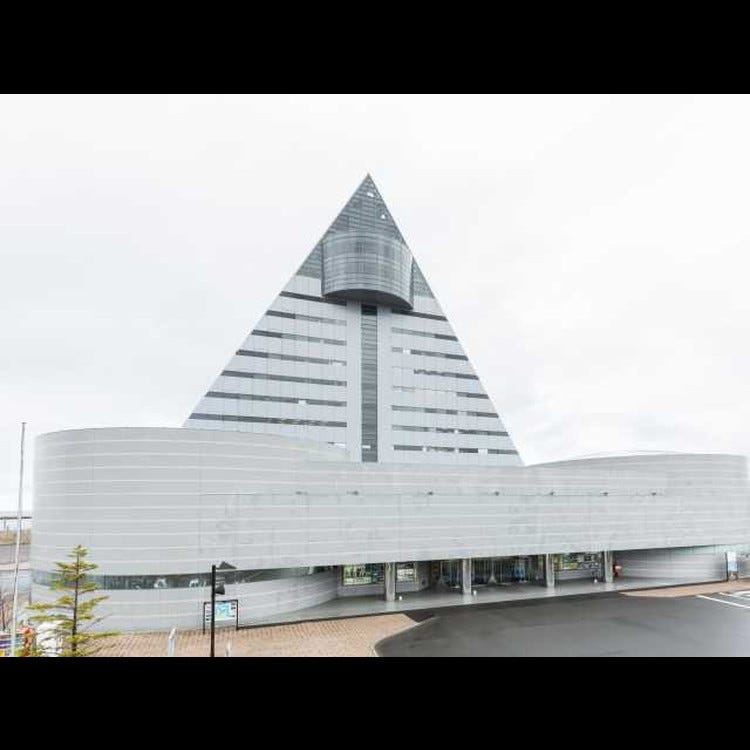 青森県観光物産館アスパム 青森 弘前 八戸 その他 建築物 Live Japan 日本の旅行 観光 体験ガイド