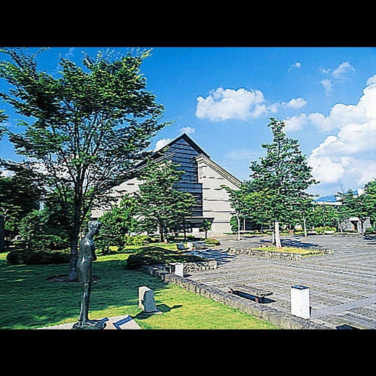 Yamagata Museum of Art (Surrounding Areas Of Yamagata|Art Museums