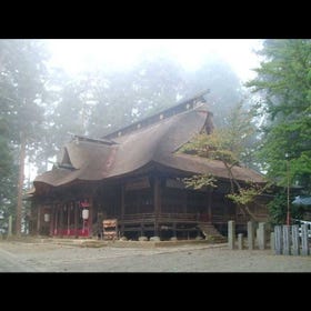 Kumano-taisha Shrine
