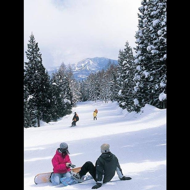 赤仓温泉滑雪场