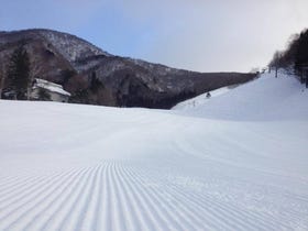 白色山谷滑雪场（whitevalley）