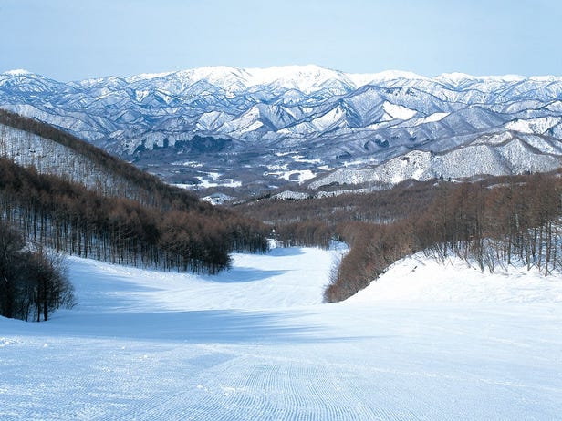 TAKATSUE Ski Resort