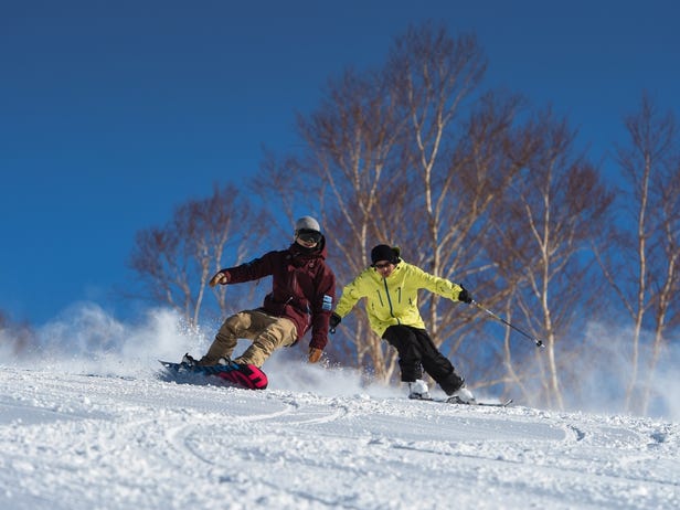 萬座溫泉滑雪場