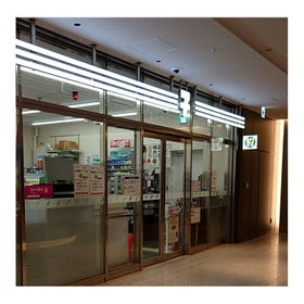 7-Eleven Tokiwabashi Tower B1F Store