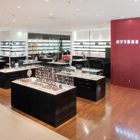 OGURA OPTICAL Daimaru Tokyo Store