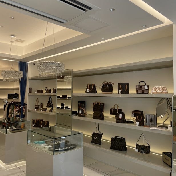 Brand World 銀座店