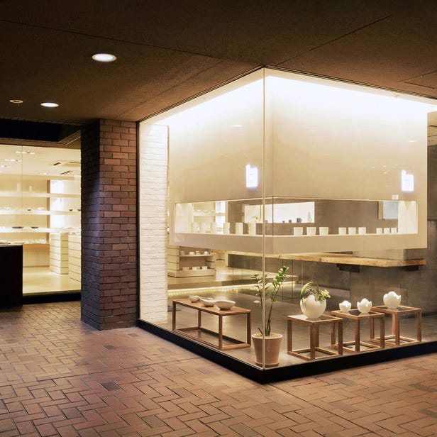 HAKUSAN SHOP TOKYO SHOWROOM