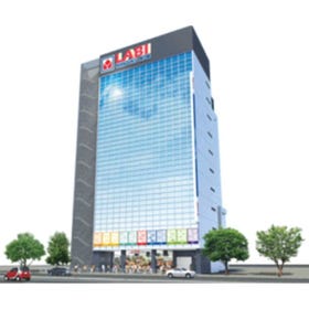 山田電機 LABI 新宿西口大樓店