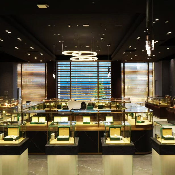 LAOX Grand Stage GINZA