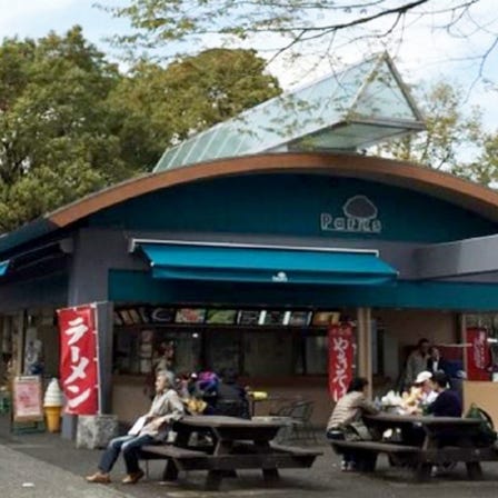 代代木公園第一商店（在室外舞台附近）
