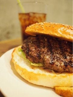 プレインバーガー　ＰＬＡＩＮ　ＢＵＲＧＥＲ