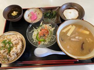 いなむどぅち定食（１，２７０円）