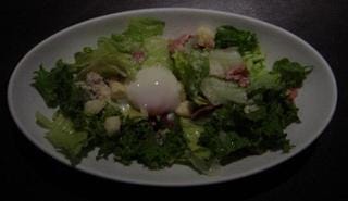 ポテトが入ったシーザーサラダ