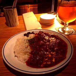 蔵王牛と淡路島玉ねぎのハッシュドビーフ 