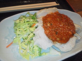 蒸し鶏のねぎ塩タレ