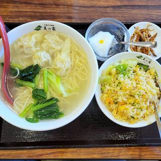 ワンタン湯麺Ａセット