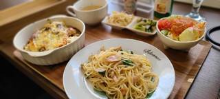 パスタと牛タンシチューセット