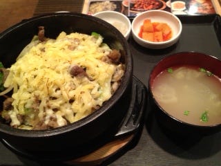 和牛とチーズの鉄板焼き