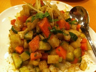 カチュンバルサラダ