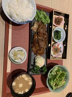 ホエー豚生姜焼き