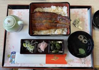 【特上】梅（半尾）　３，４００円