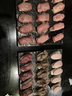 厳選黒毛和牛の肉寿司食べ放題コース