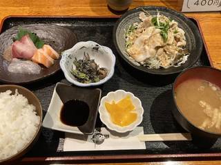 ランチ（お造りと豚しゃぶサラダ）