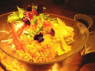 新鮮野菜のシンプルサラダ