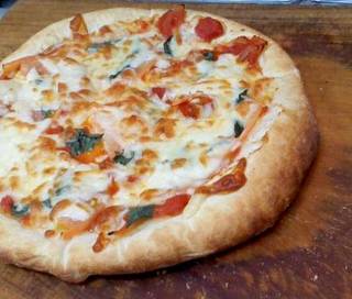 ピッツァ　マルゲリータ