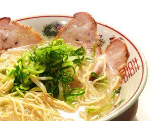 ラーメン　鉢一面焼豚