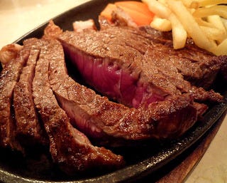 ナチュラルビーフステーキ