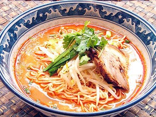 トムヤムクンラーメン
