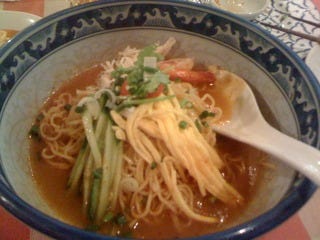 冷やしトムヤムラーメン