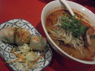 トムヤムクンラーメン