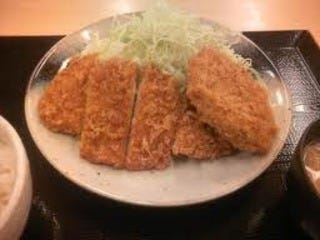 ロースメンチカツ定食